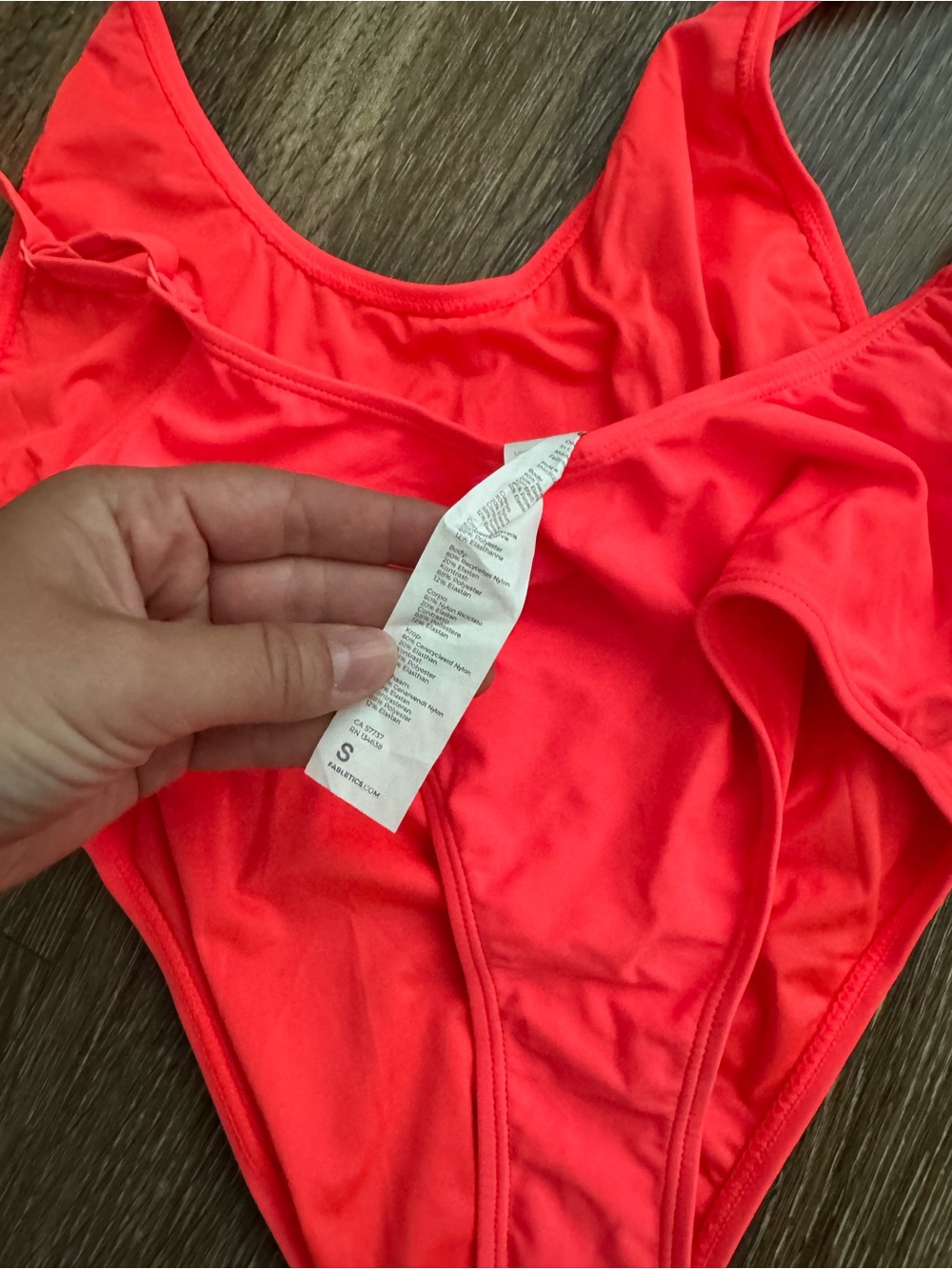 Fabletics One Piece - Picture 4 of 5